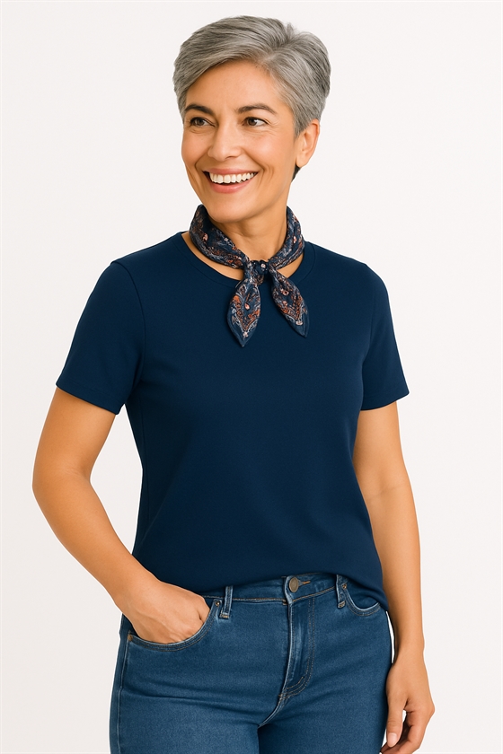 Veti Marine ensfarvet t-shirt - KØB 3 VETI T-SHIRTS. BLAND FARVERNE. BETALT KUN 250 I ALT