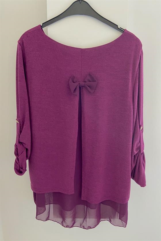 Pæn fuchsia farvet bluse fra Christy - kun str. 44