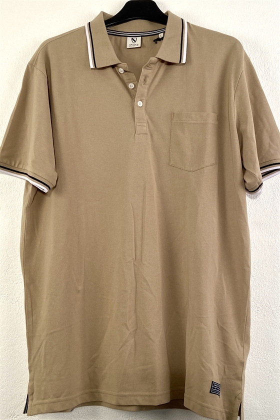 Pæn beige HERRE polo fra Jack\'s - kun str L