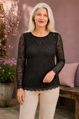 Sort elastik blonde t-shirt med 3/4 lange ærmer fra Michael Gold