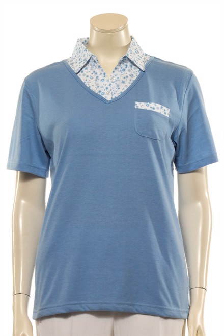 Mudflower polo T-shirt i lyseblå med påsyet polo krave