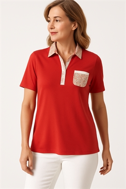 Modflower Coralfarvet polo shirt med blomsterkrave