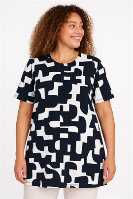Lea H Tunika Tshirt til store piger i sort/hvidt mønster
