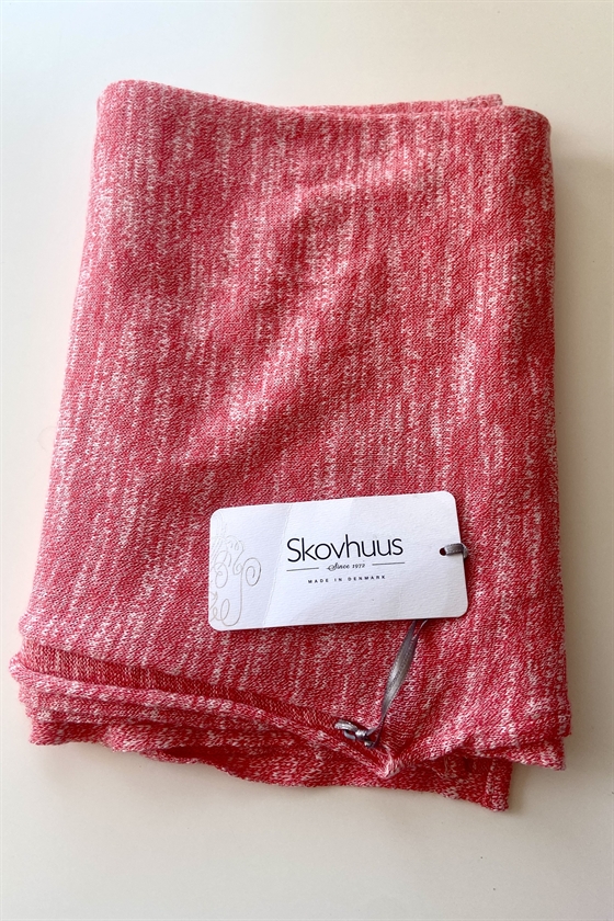 Strik poncho fra Skovhuus i coral - one size