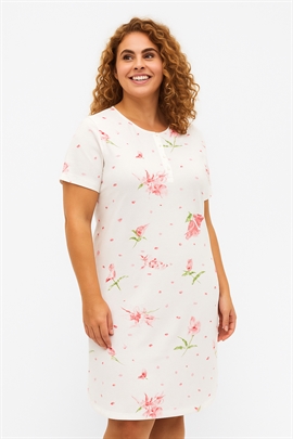 Lang natkjole med rosa blomster