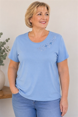 Billig blå t-shirt fra Reflect Collection broderi - kun str. S/M