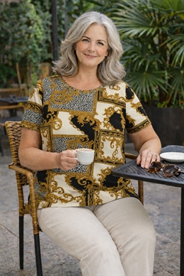 T-shirt fra Signature med bidselmønster