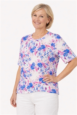 Flot T-shirt fra Sunday med lyserøde og blå blomster 