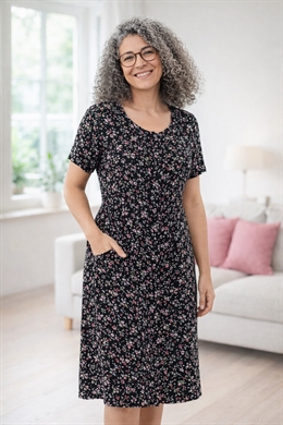 Billige sommerkjole med knapper - hvide, pink og lilla blomster