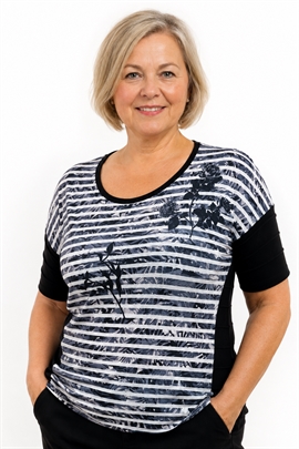 T-shirt med perler og mønster fra Paramount - Str S