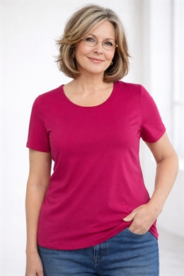  Veti Pink ensfarvet t-shirt  - KØB 3 VETI T-SHIRTS. BLAND FARVERNE. BETALT KUN 250 I ALT