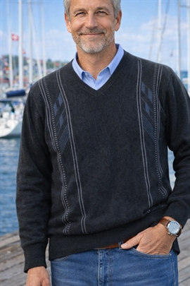 Herre strik med v-hals i farven charcoal